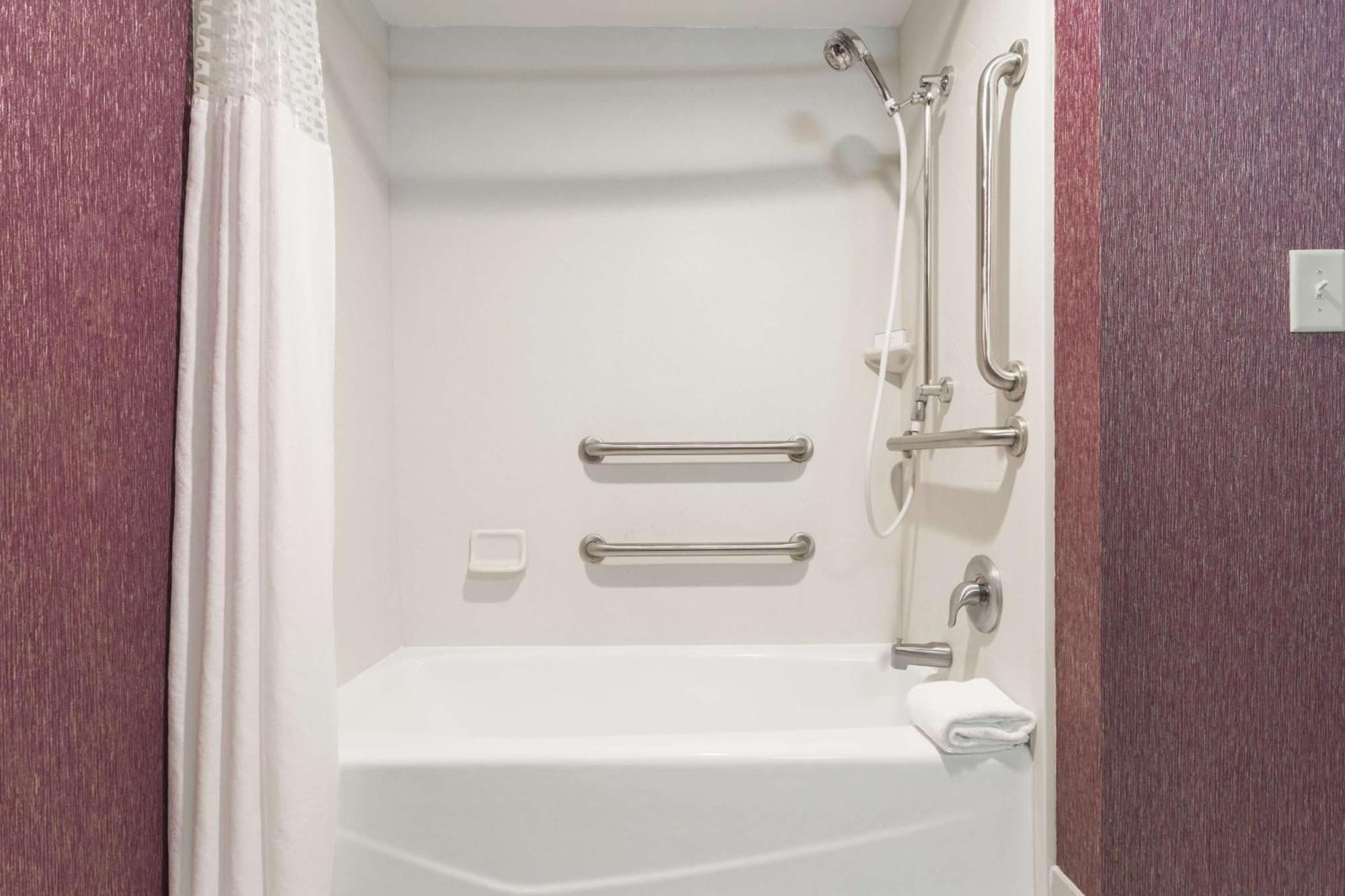 Hampton Inn Hopewell Fort Gregg-Adams Buitenkant foto